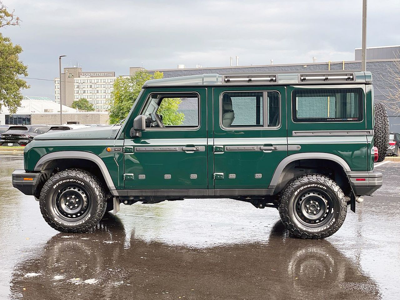 INEOS Station Wagon  2024 à Mississauga, Ontario