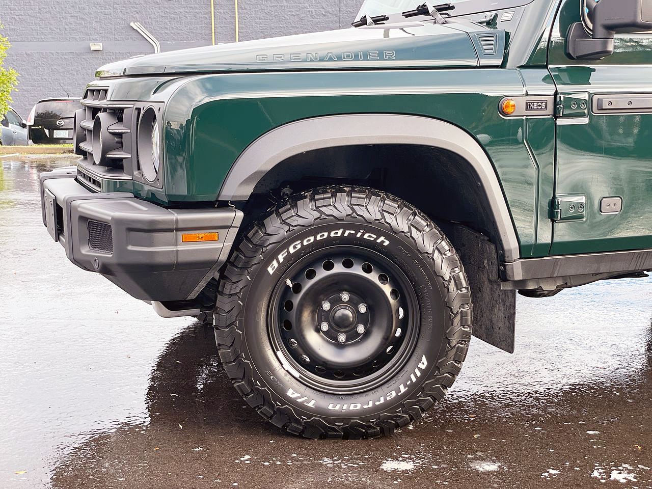 INEOS Station Wagon  2024 à Mississauga, Ontario