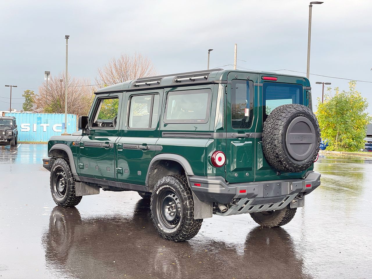 INEOS Station Wagon  2024 à Mississauga, Ontario