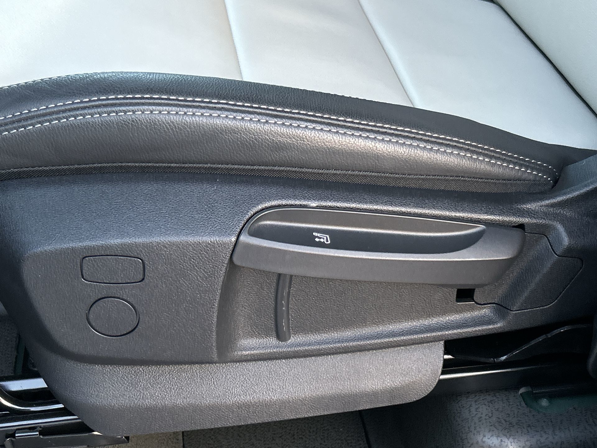 2025 INEOS Station Wagon