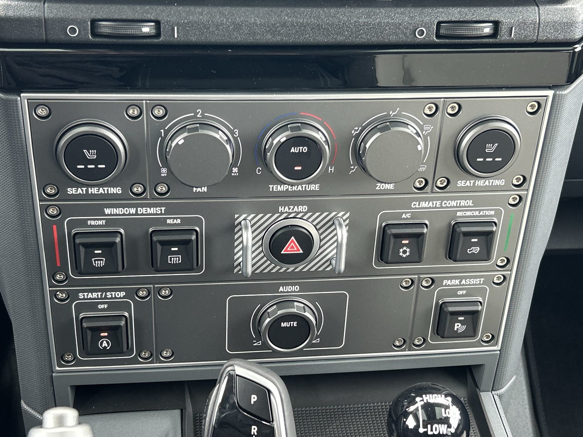 INEOS Station Wagon  2025 à Mississauga, Ontario