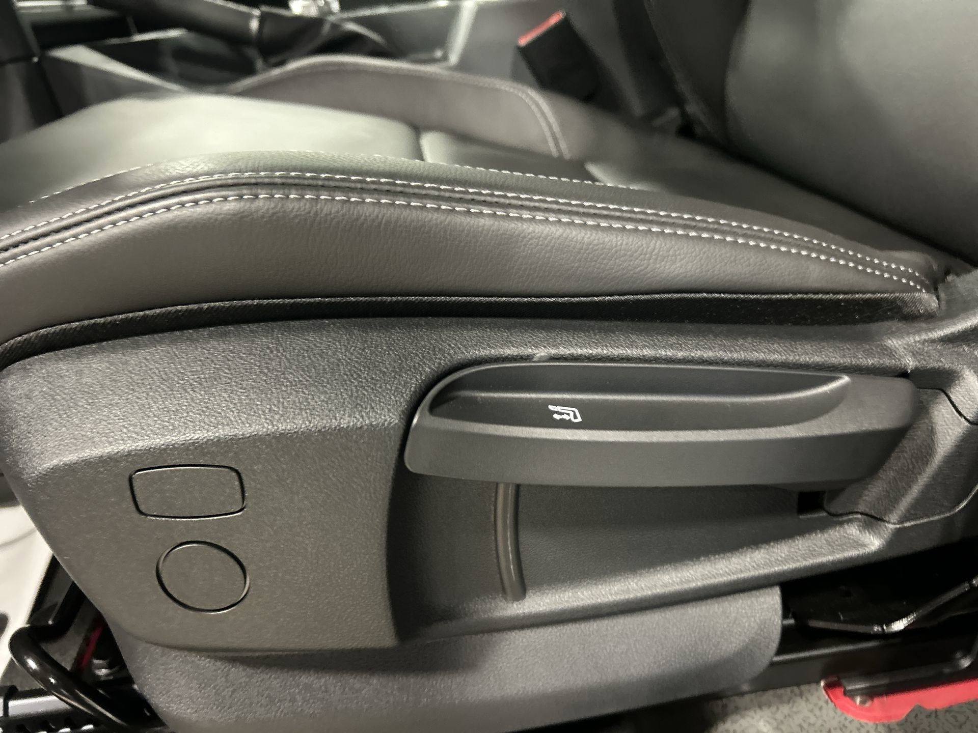 INEOS Station Wagon  2026 à Mississauga, Ontario