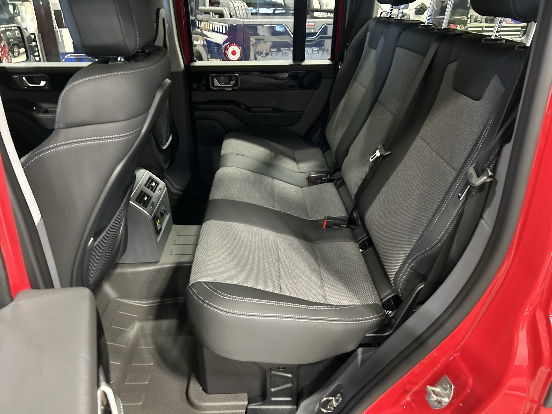 INEOS Station Wagon  2026 à Mississauga, Ontario