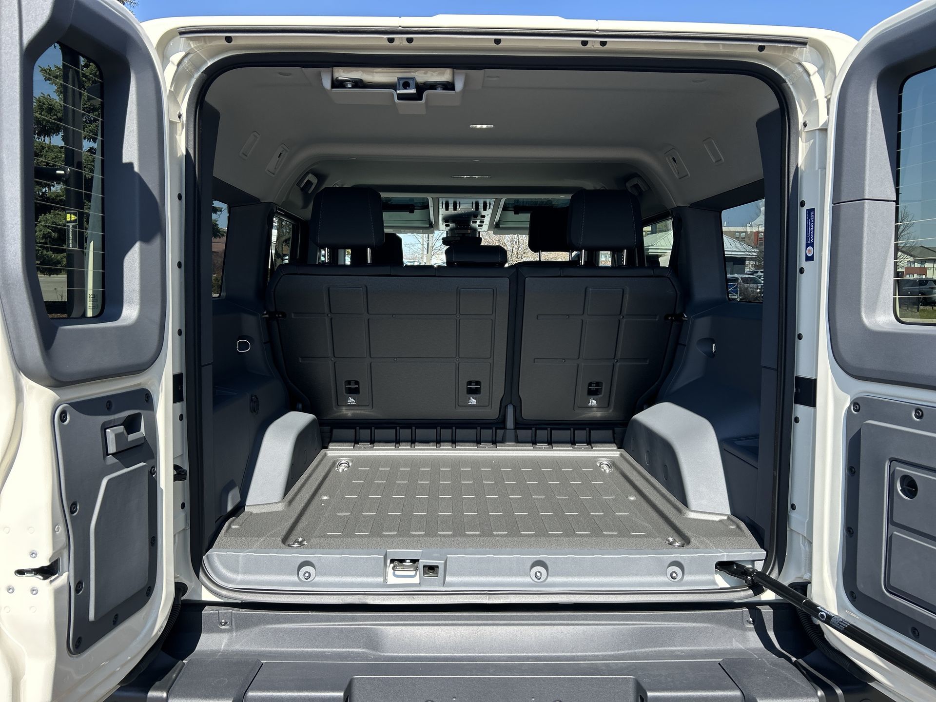 2026 INEOS Station Wagon