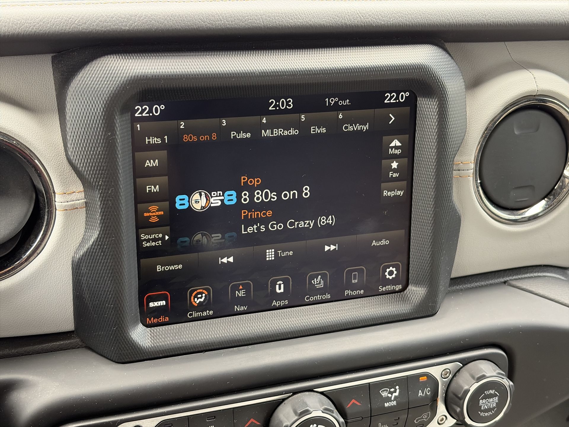 2021 Jeep Gladiator in Mississauga, Ontario