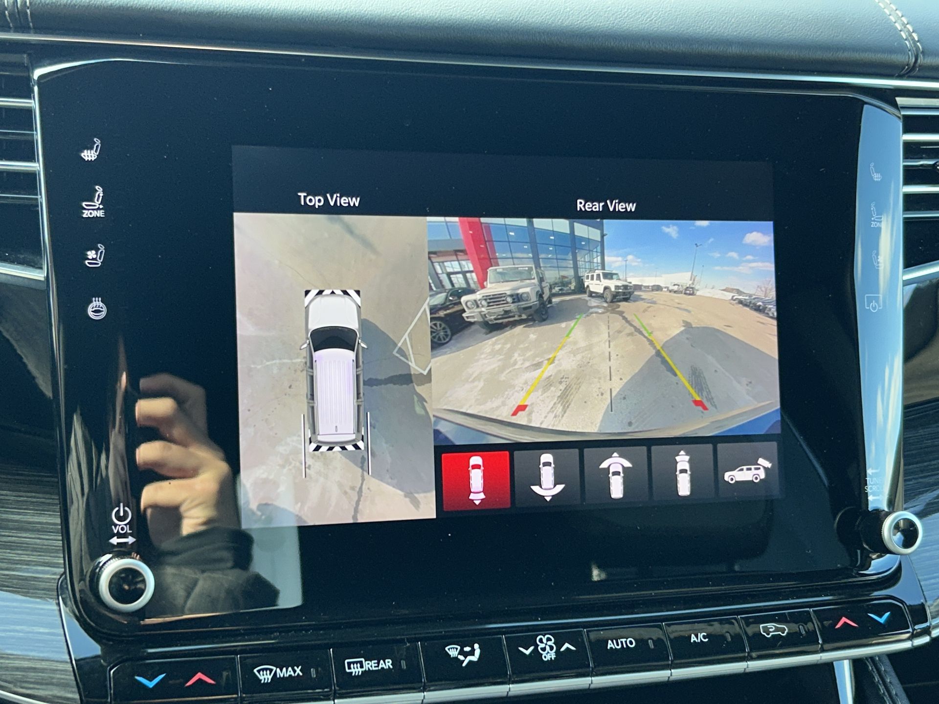 2022 Jeep Wagoneer in Mississauga, Ontario