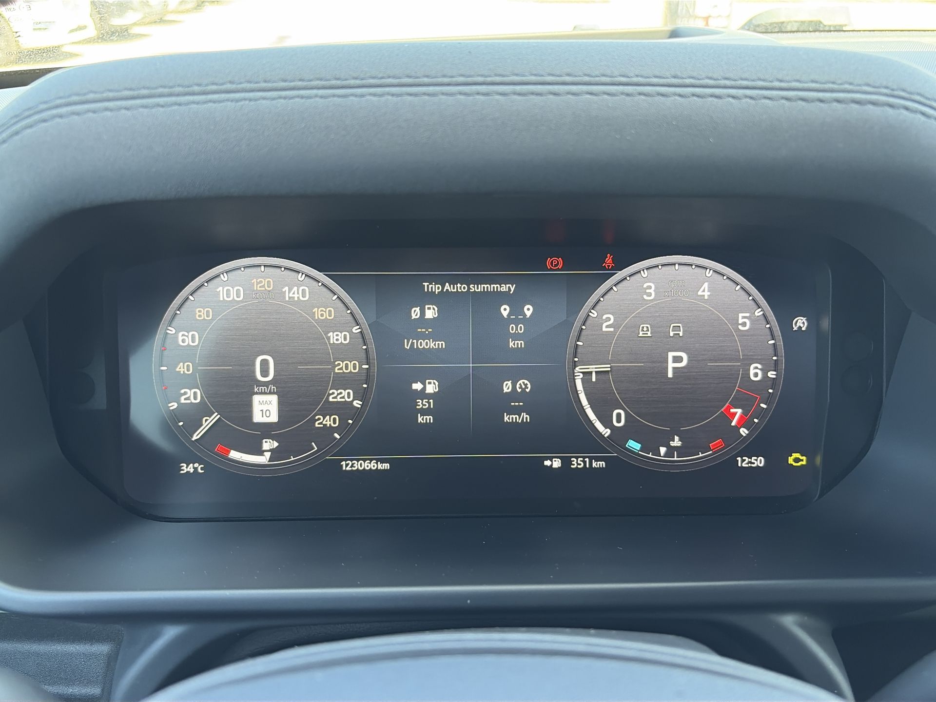 2023 Land Rover Defender 110 in Mississauga, Ontario