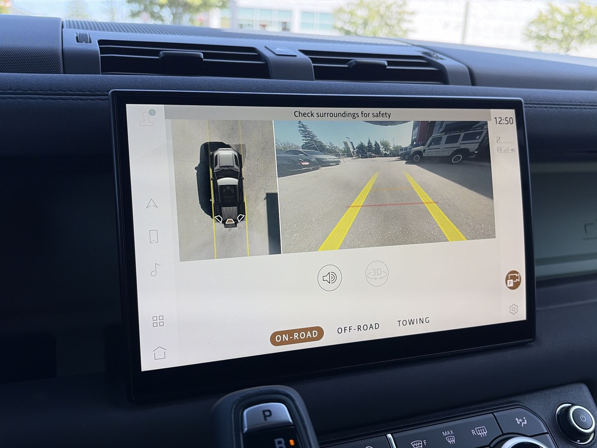 2023 Land Rover Defender 110 in Mississauga, Ontario