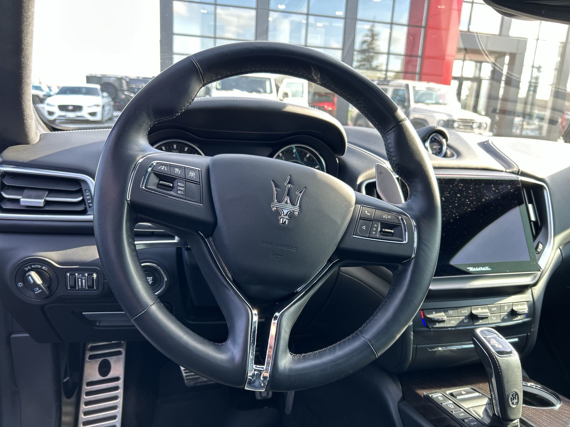 Maserati Ghibli  2021 à Mississauga, Ontario