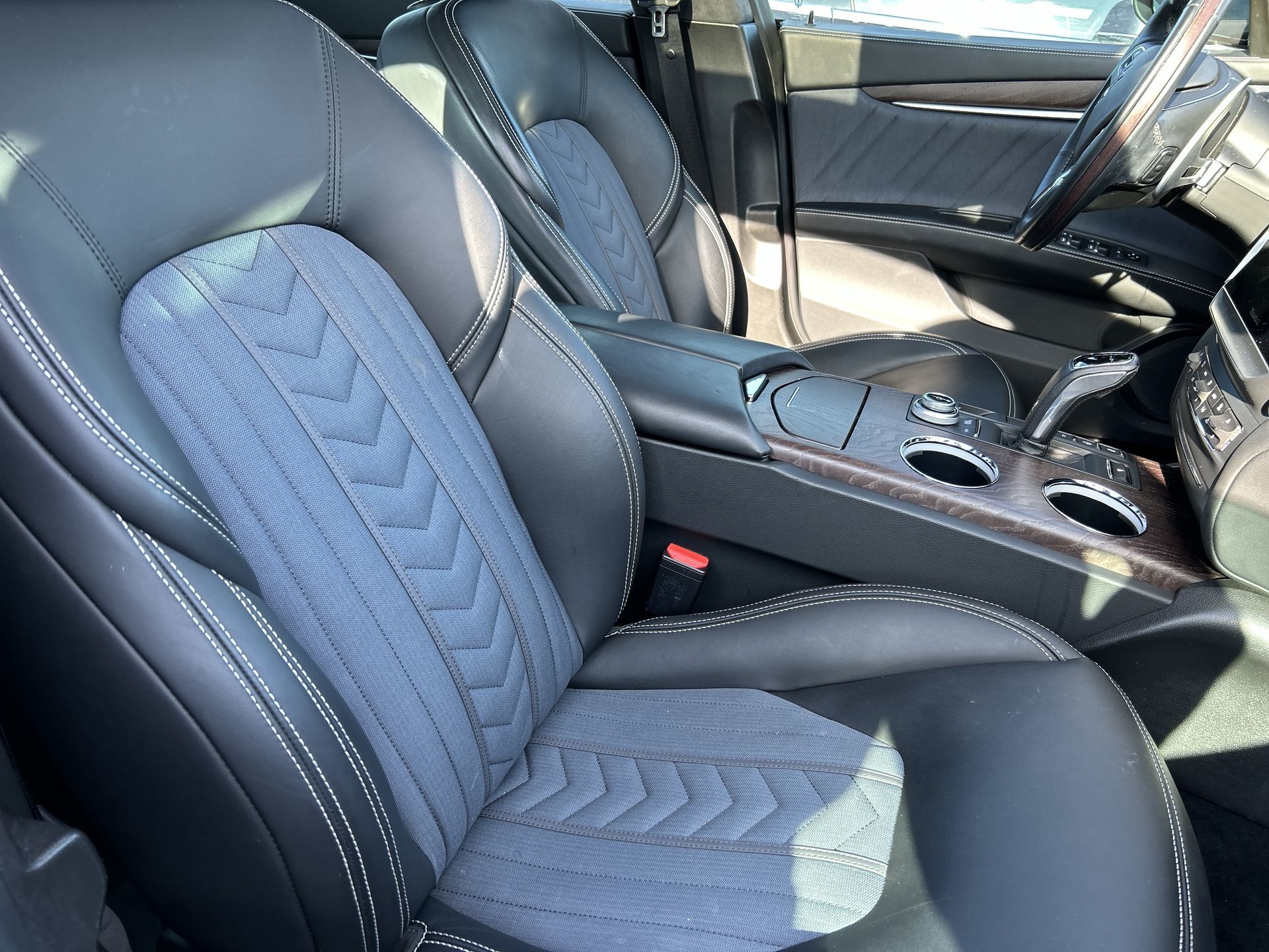 Maserati Ghibli  2021 à Mississauga, Ontario