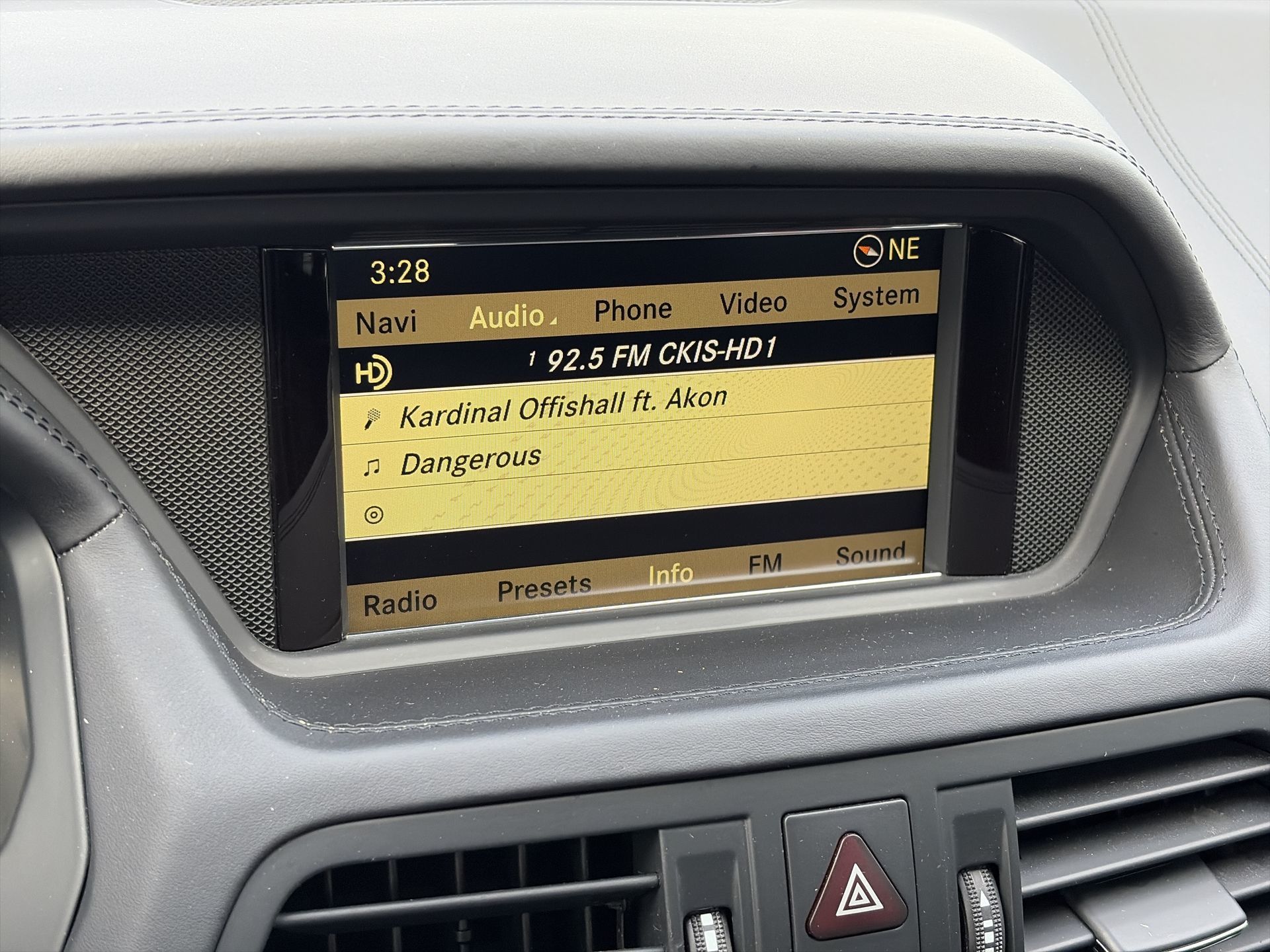 2012 Mercedes-Benz E-Class
