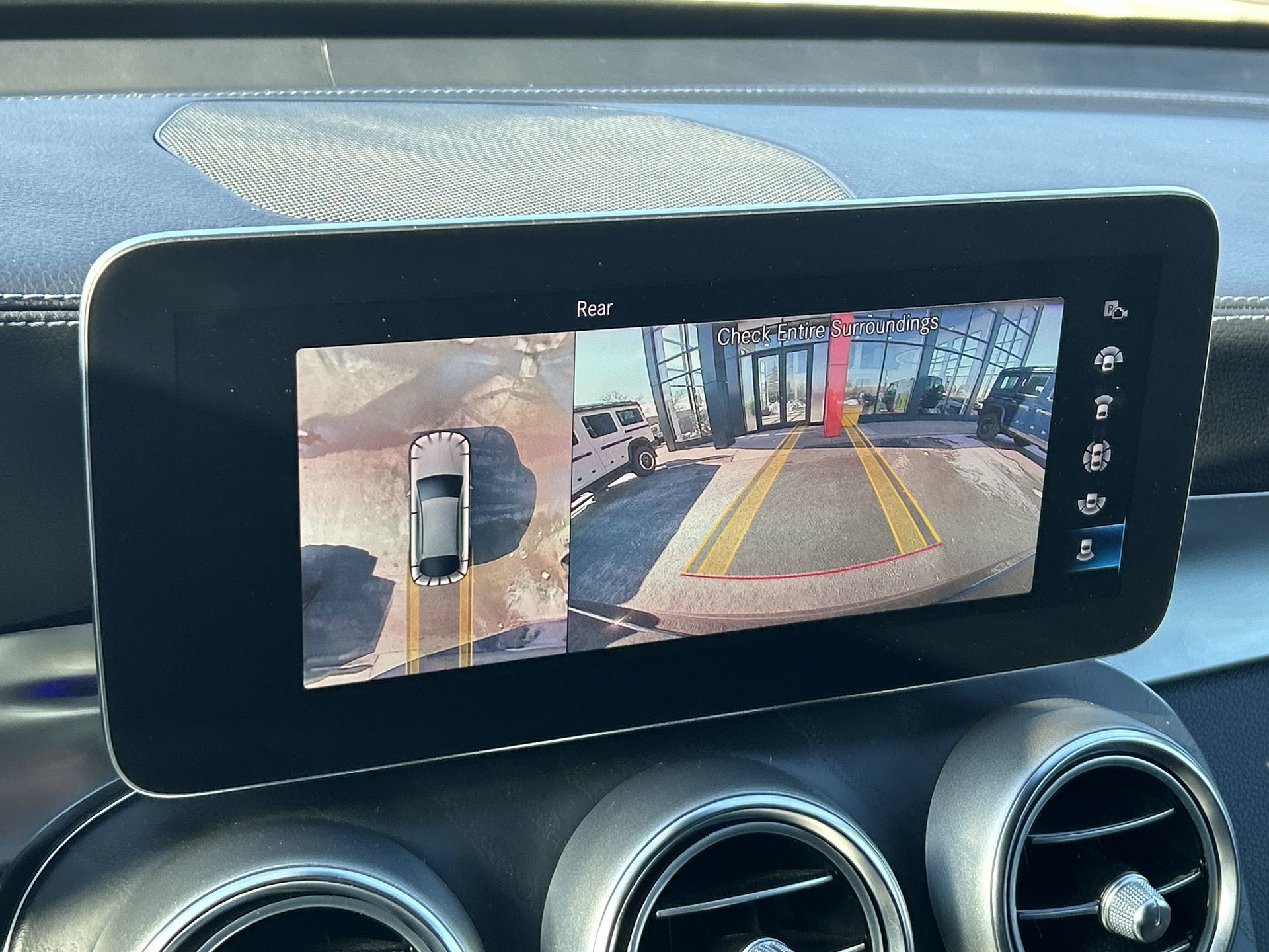 Mercedes-Benz GLC  2022 à Mississauga, Ontario