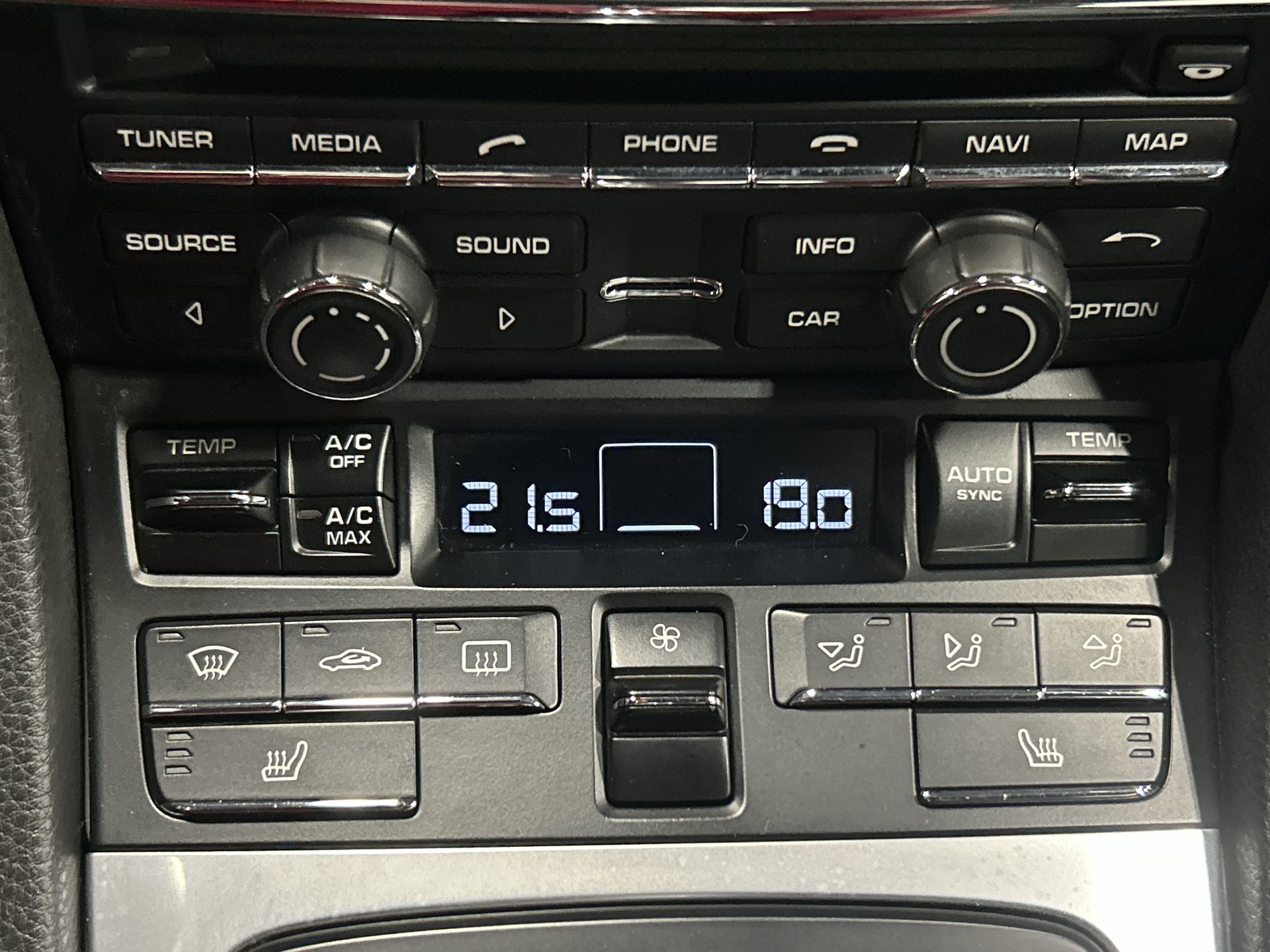 2016 Porsche Cayman in Mississauga, Ontario