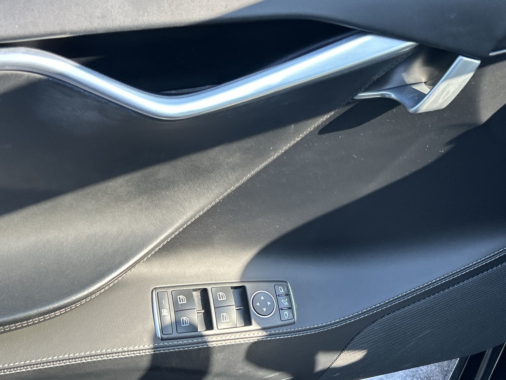 Tesla Model S  2016 à Mississauga, Ontario