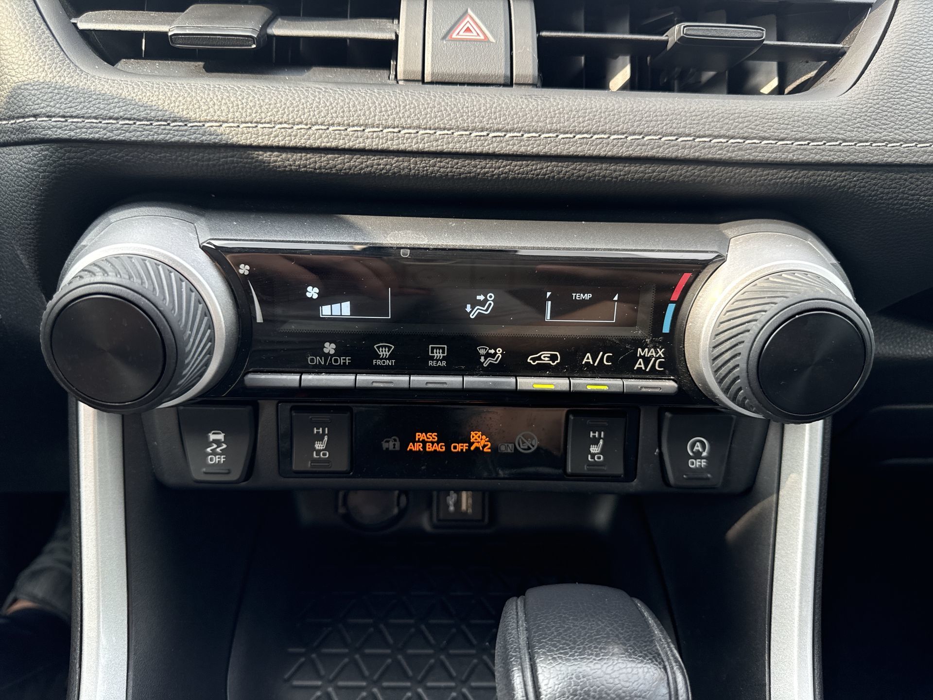 2024 Toyota RAV4 in Mississauga, Ontario