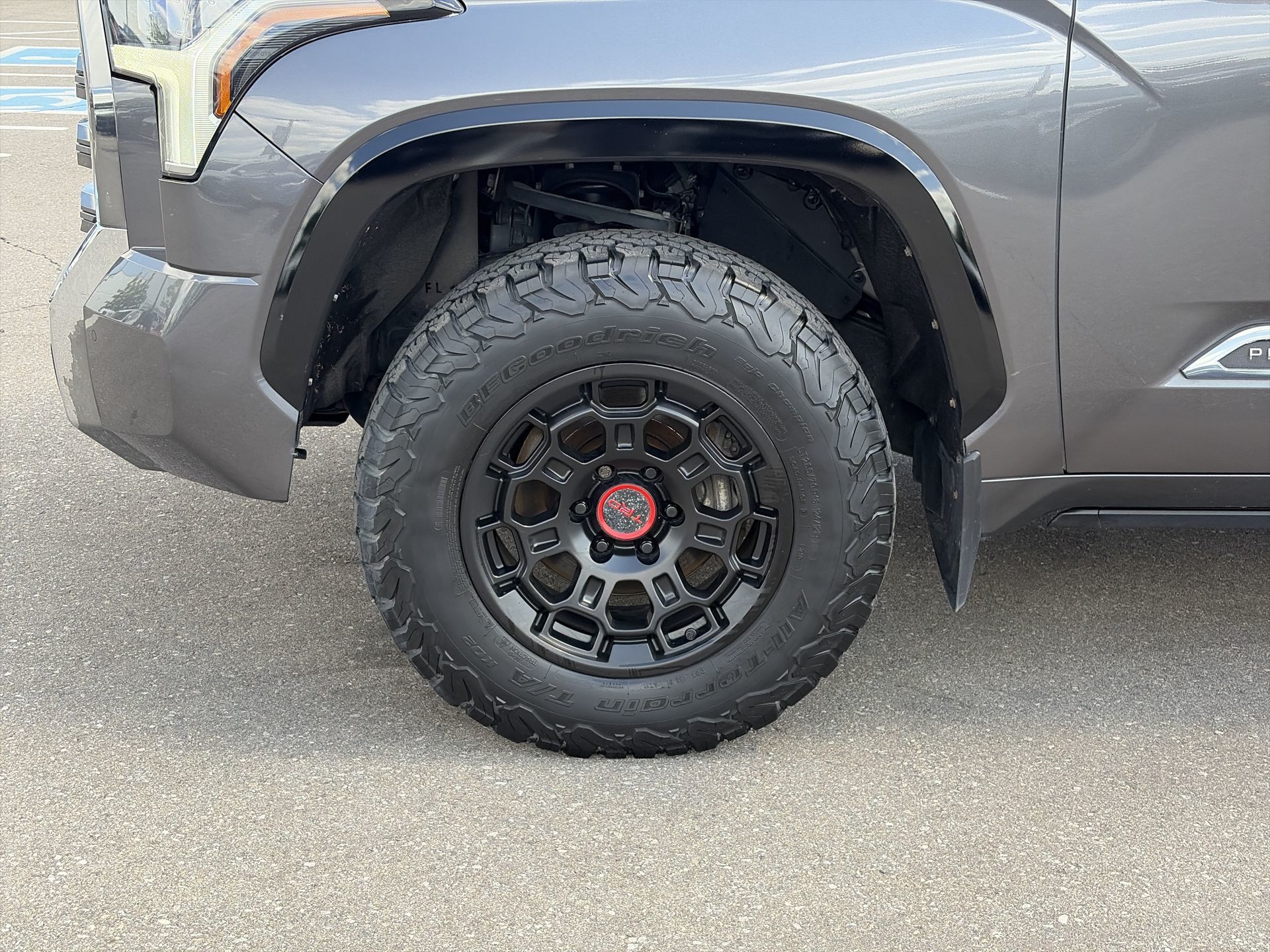 Toyota Tundra Hybrid  2025