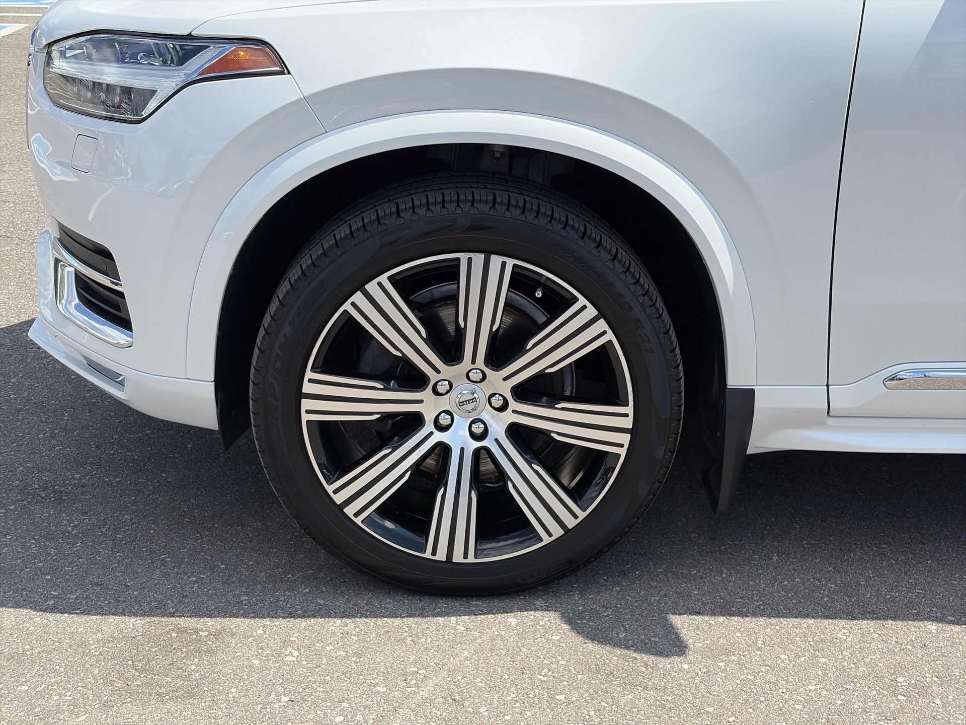 2021 Volvo XC90