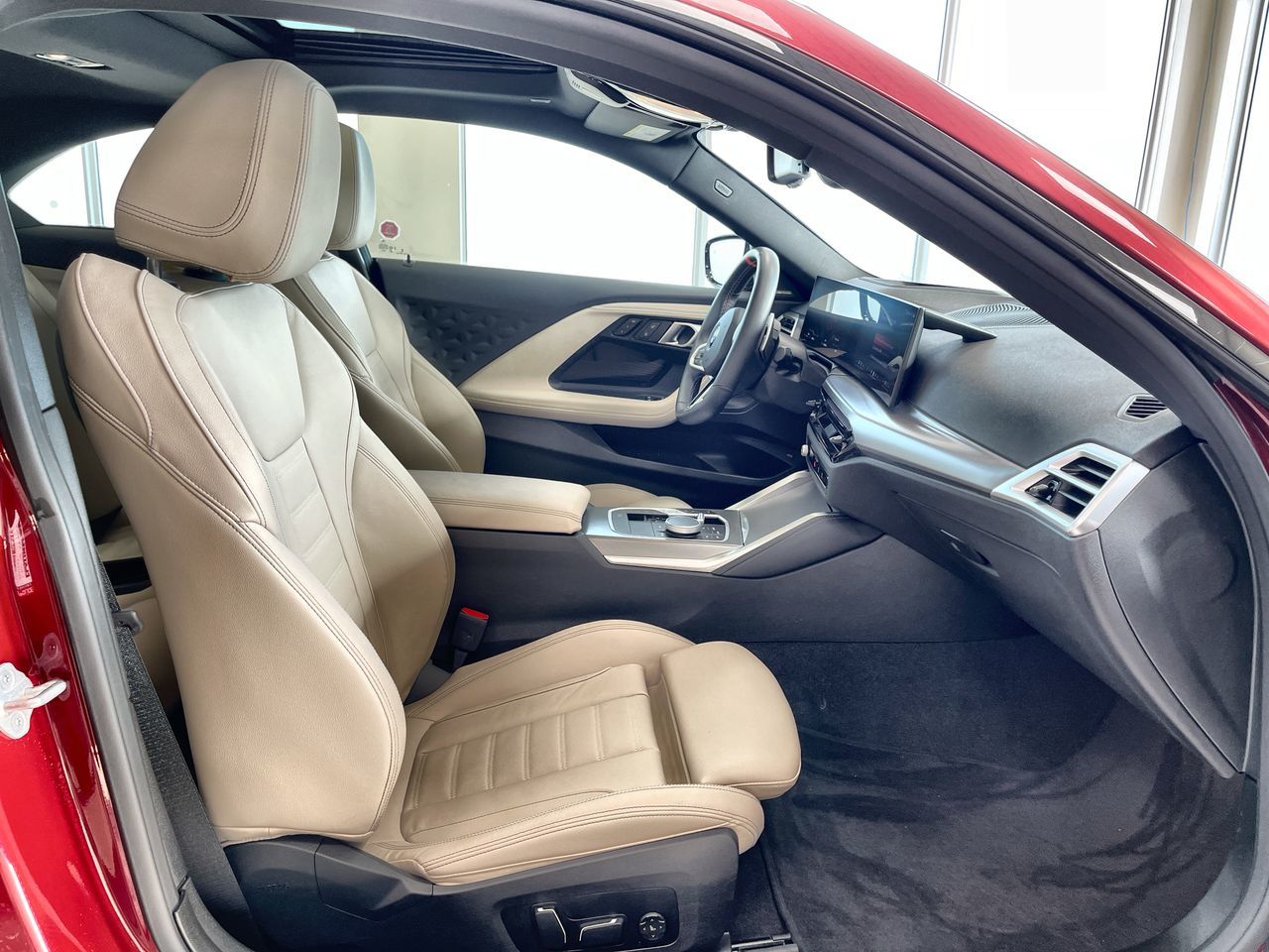 2025 BMW M240i