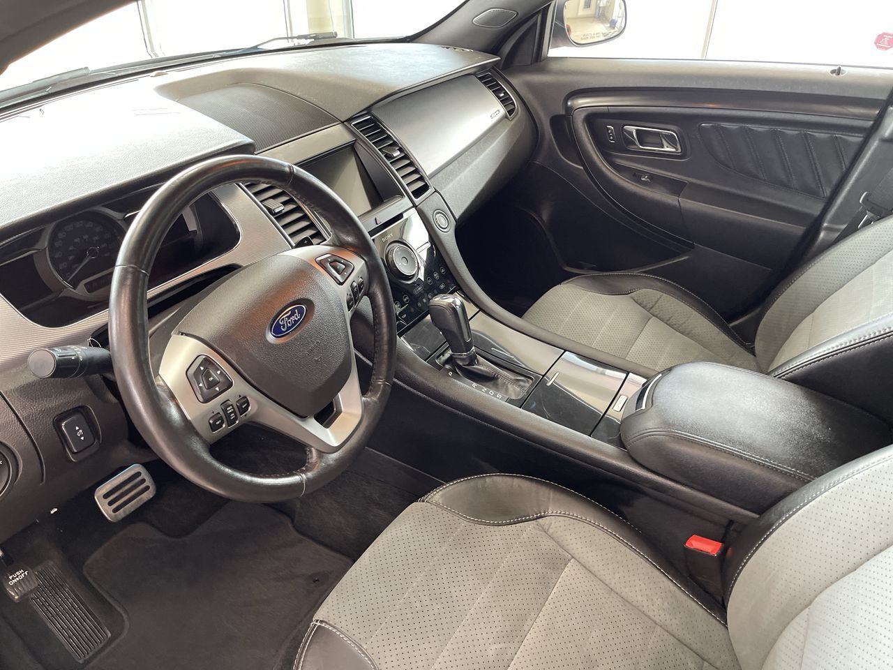 Ford Taurus  2018 à Regina, Saskatchewan