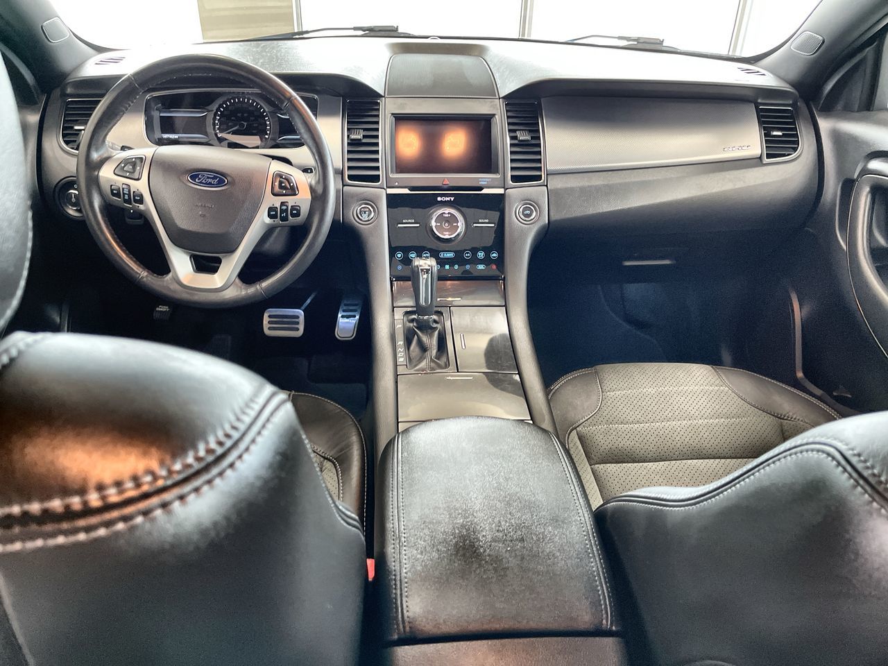 Ford Taurus  2018 à Regina, Saskatchewan
