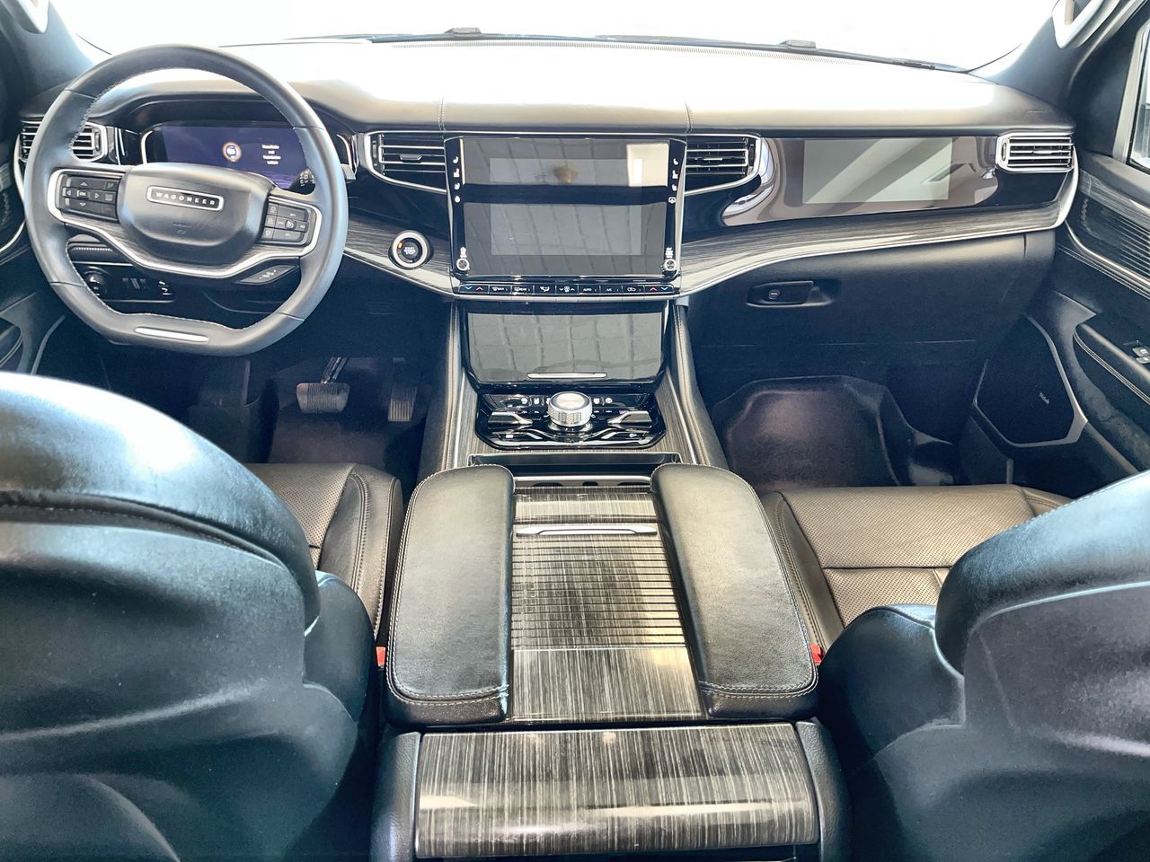 2022 Jeep WAGONEER in Regina, Saskatchewan