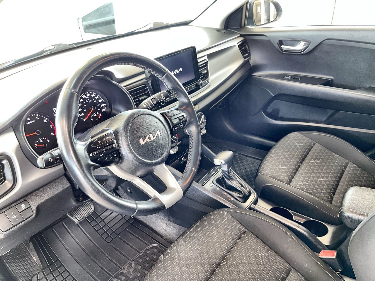 2022 Kia Rio in Regina, Saskatchewan