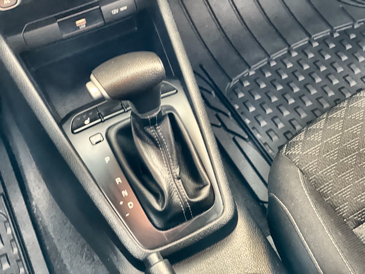 2022 Kia Rio in Regina, Saskatchewan
