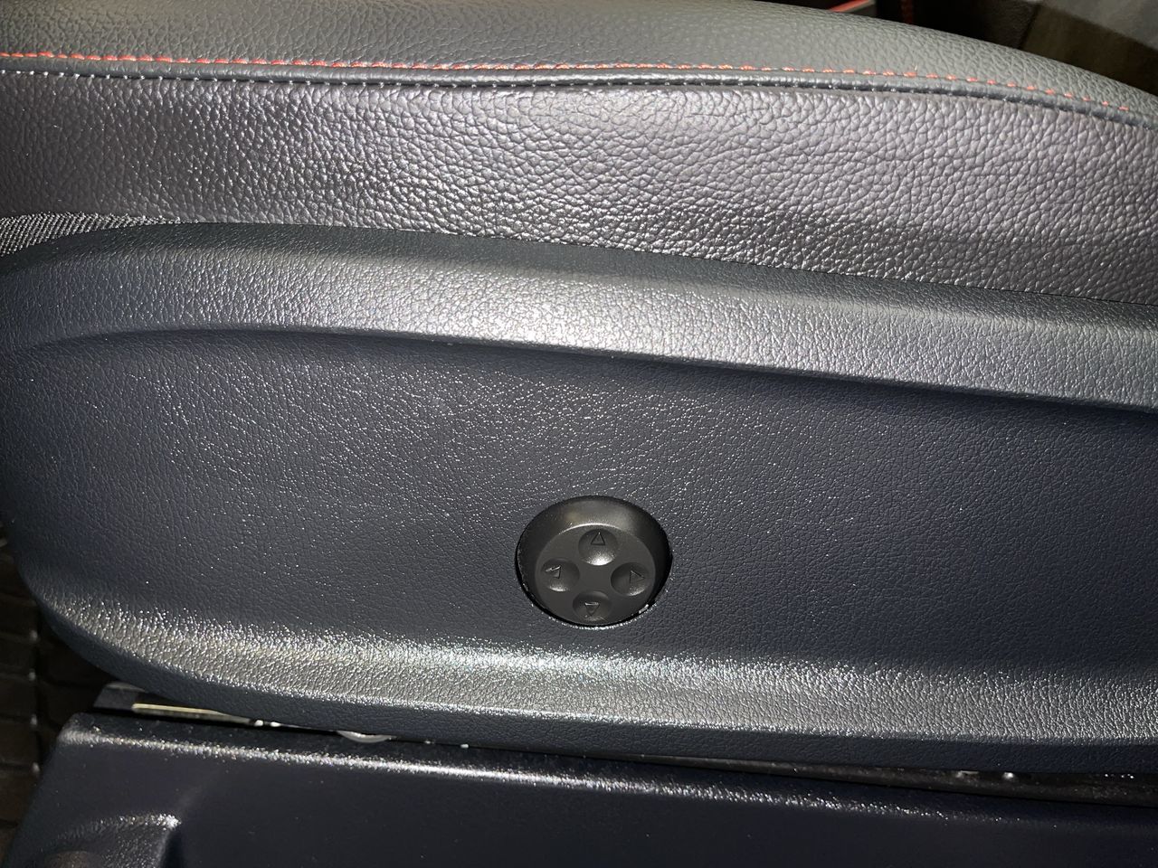 Mercedes-Benz GLB250  2023 à Regina, Saskatchewan