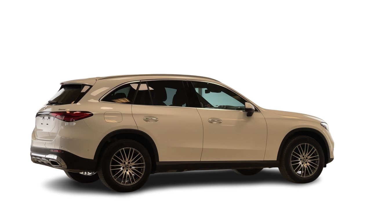 2025 Mercedes-Benz GLC300