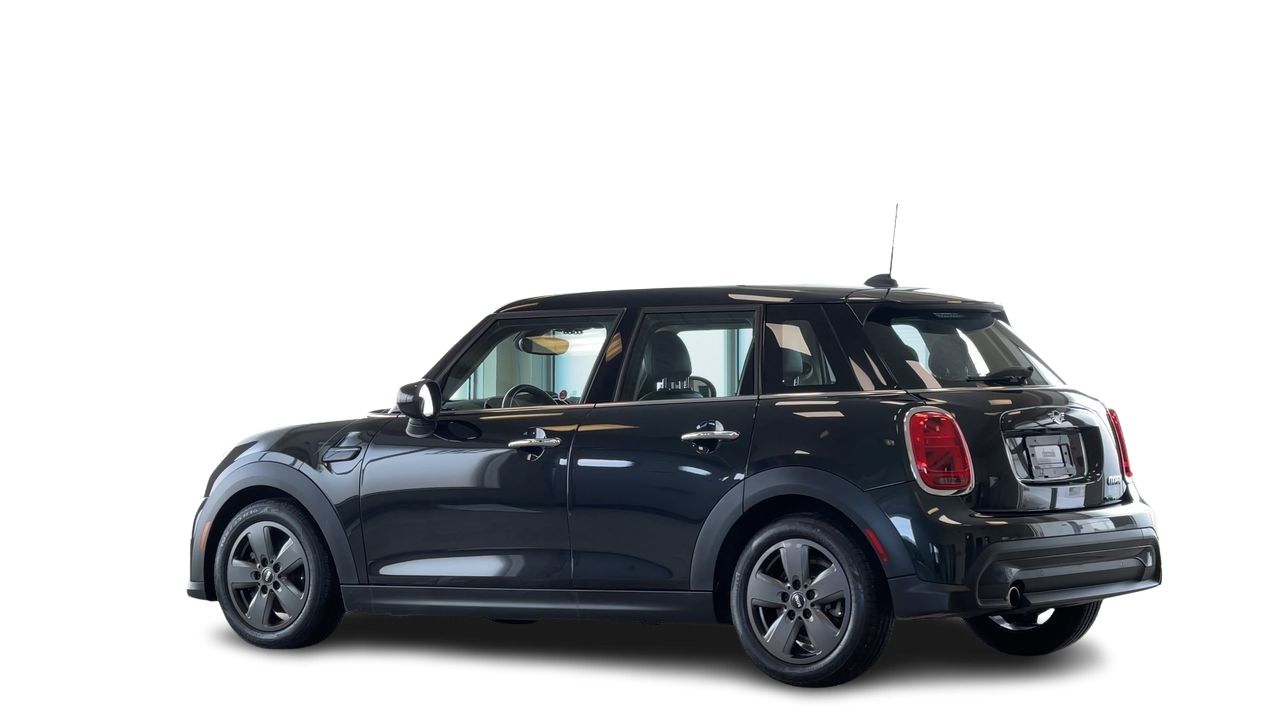 2024 MINI COOPER