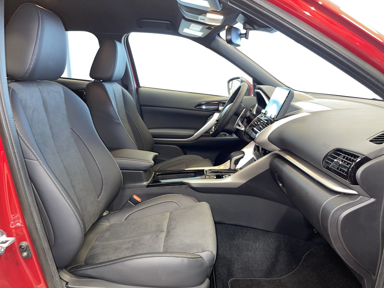 2025 Mitsubishi ECLIPSE CROSS in Regina, Saskatchewan