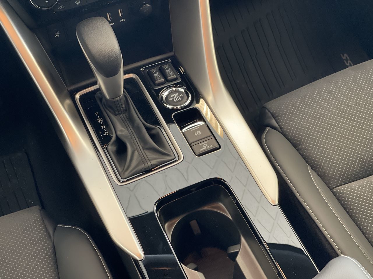 2025 Mitsubishi ECLIPSE CROSS in Regina, Saskatchewan