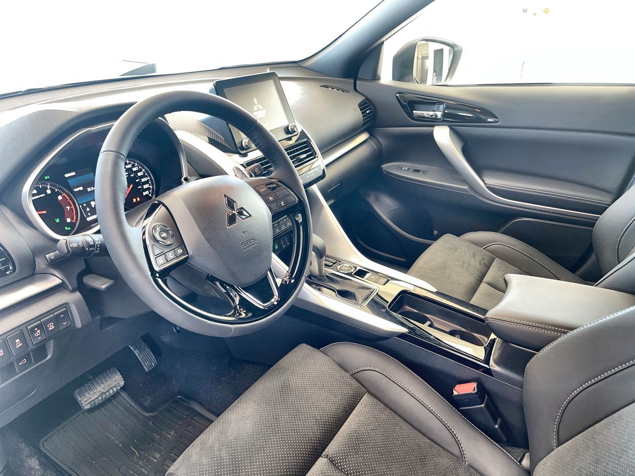 2025 Mitsubishi ECLIPSE CROSS in Regina, Saskatchewan