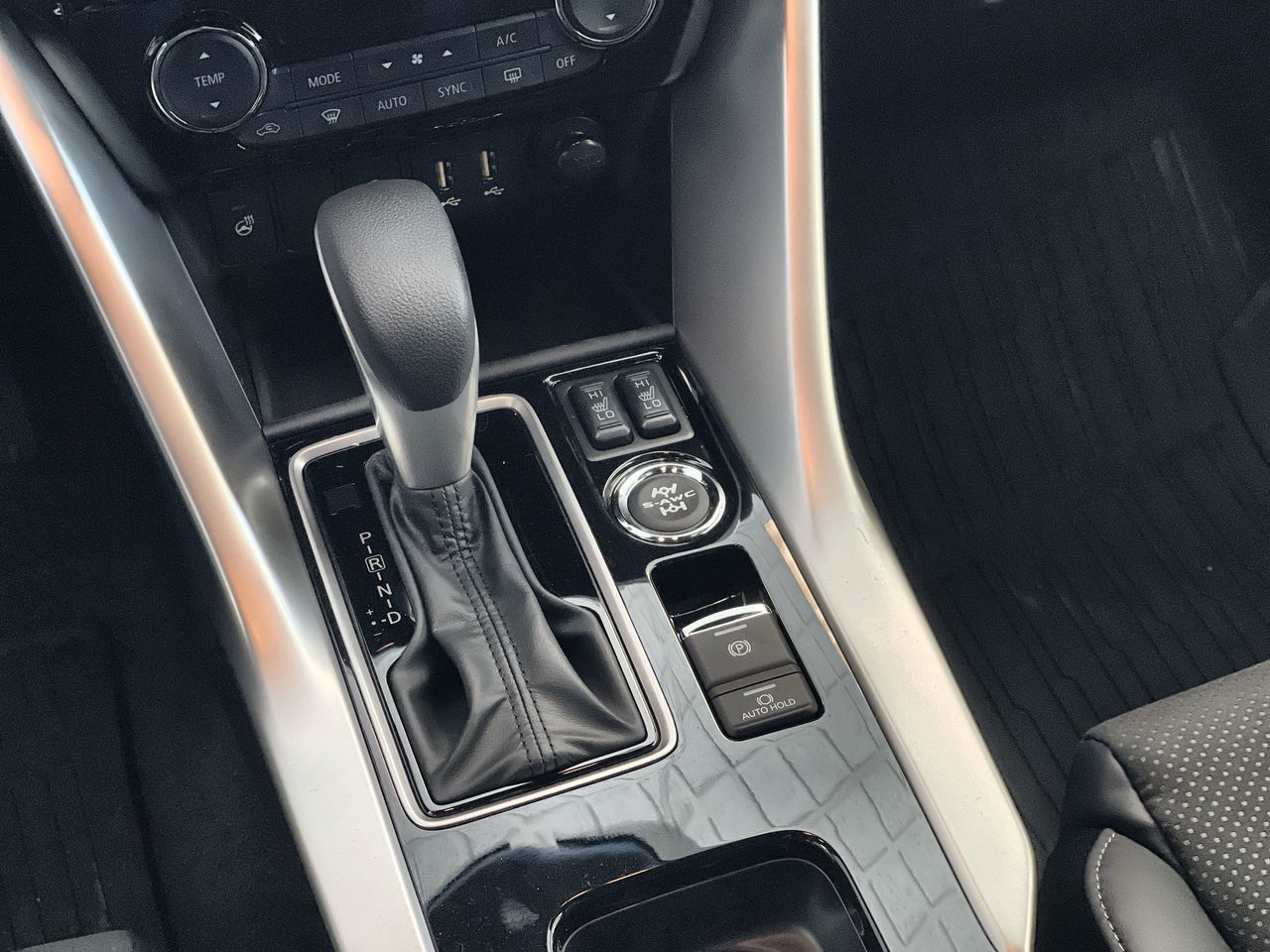 2025 Mitsubishi ECLIPSE CROSS in Regina, Saskatchewan
