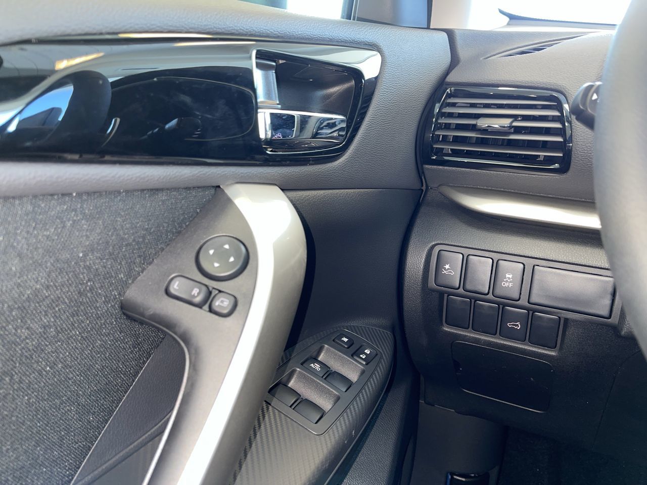 2025 Mitsubishi ECLIPSE CROSS in Regina, Saskatchewan