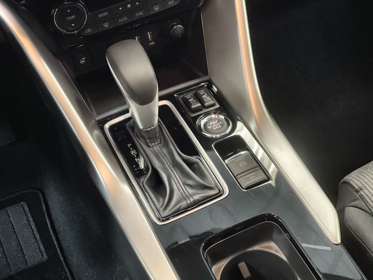 2025 Mitsubishi ECLIPSE CROSS in Regina, Saskatchewan