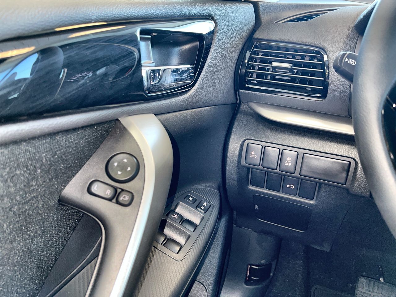 2025 Mitsubishi ECLIPSE CROSS in Regina, Saskatchewan