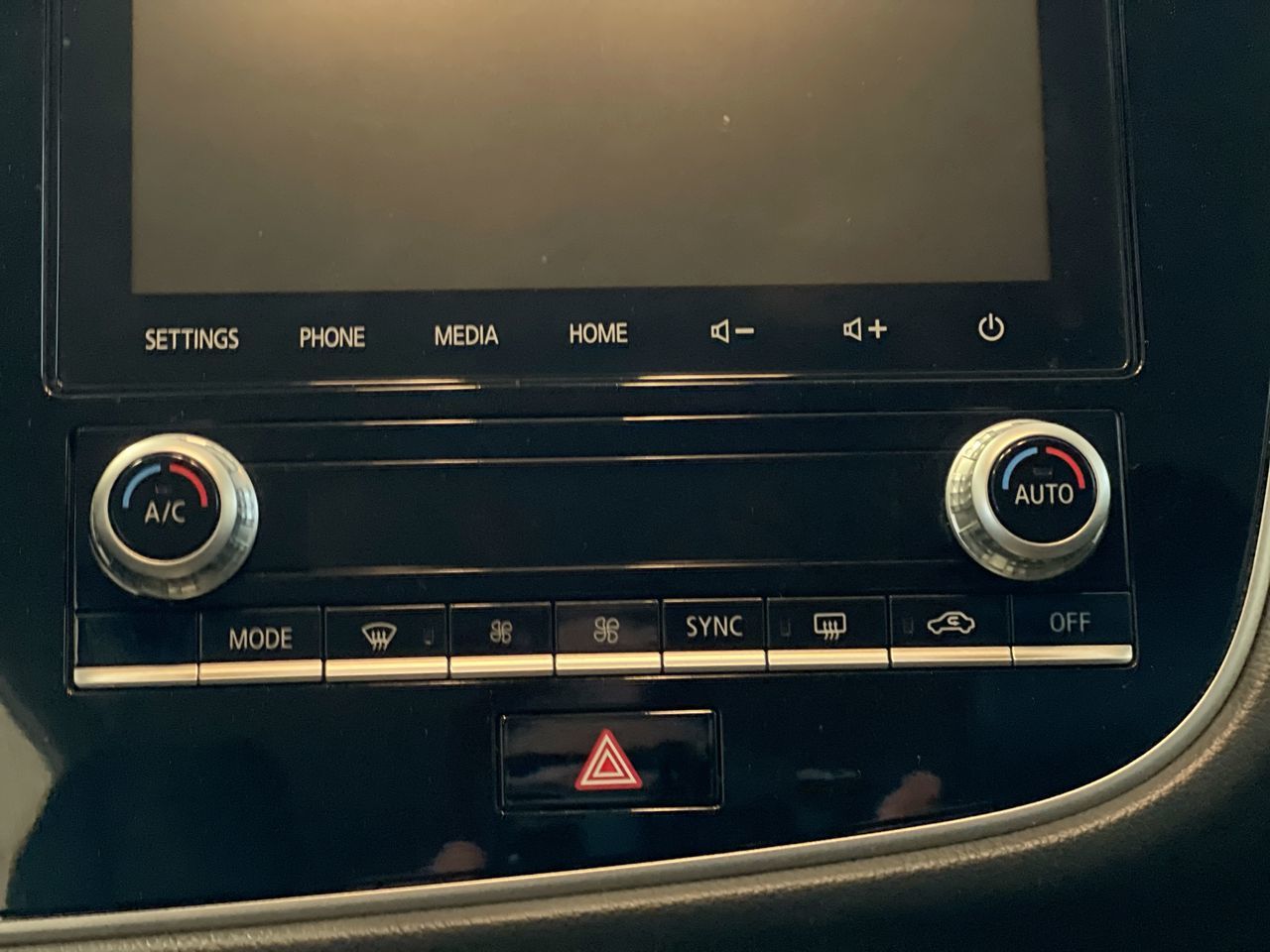 2022 Mitsubishi Outlander PHEV in Regina, Saskatchewan