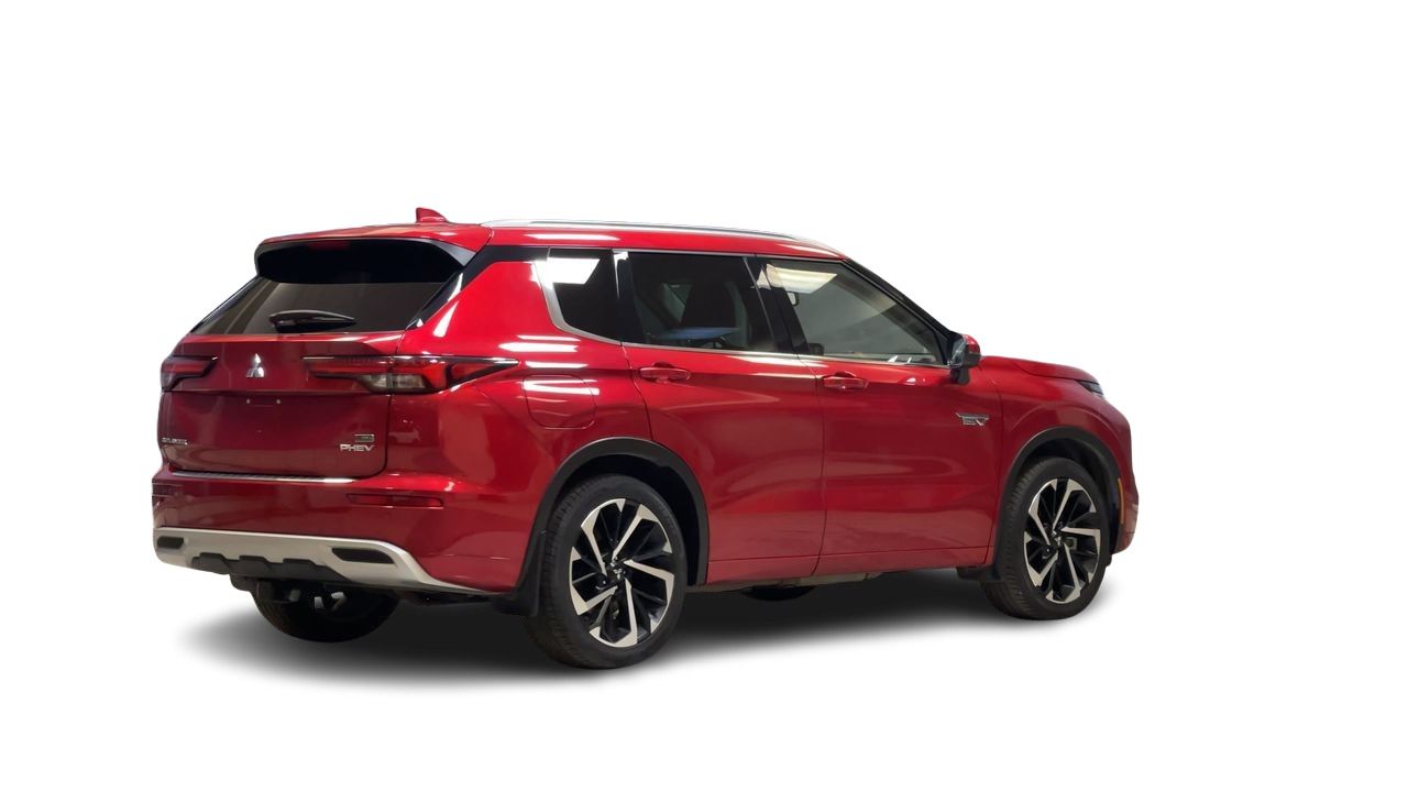 2023 Mitsubishi Outlander PHEV in Regina, Saskatchewan