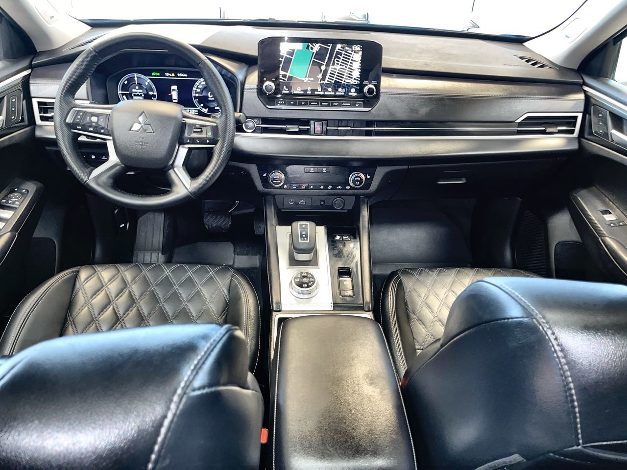 2024 Mitsubishi OUTLANDER PHEV