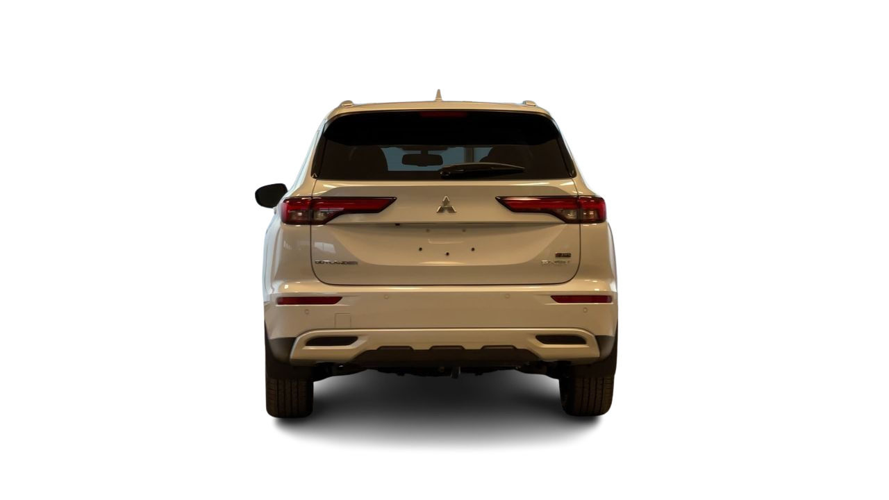 Mitsubishi OUTLANDER PHEV  2025 à Regina, Saskatchewan