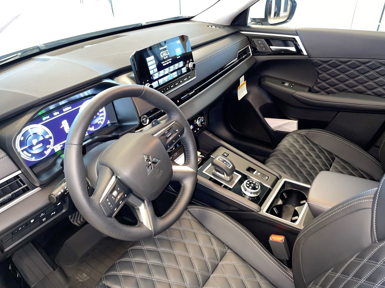 2025 Mitsubishi OUTLANDER PHEV in Regina, Saskatchewan