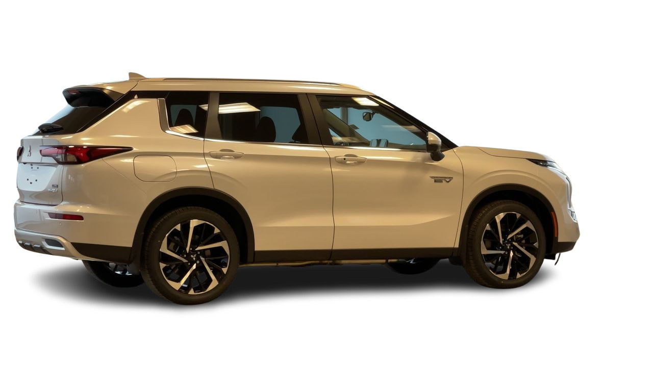 2025 Mitsubishi OUTLANDER PHEV in Regina, Saskatchewan