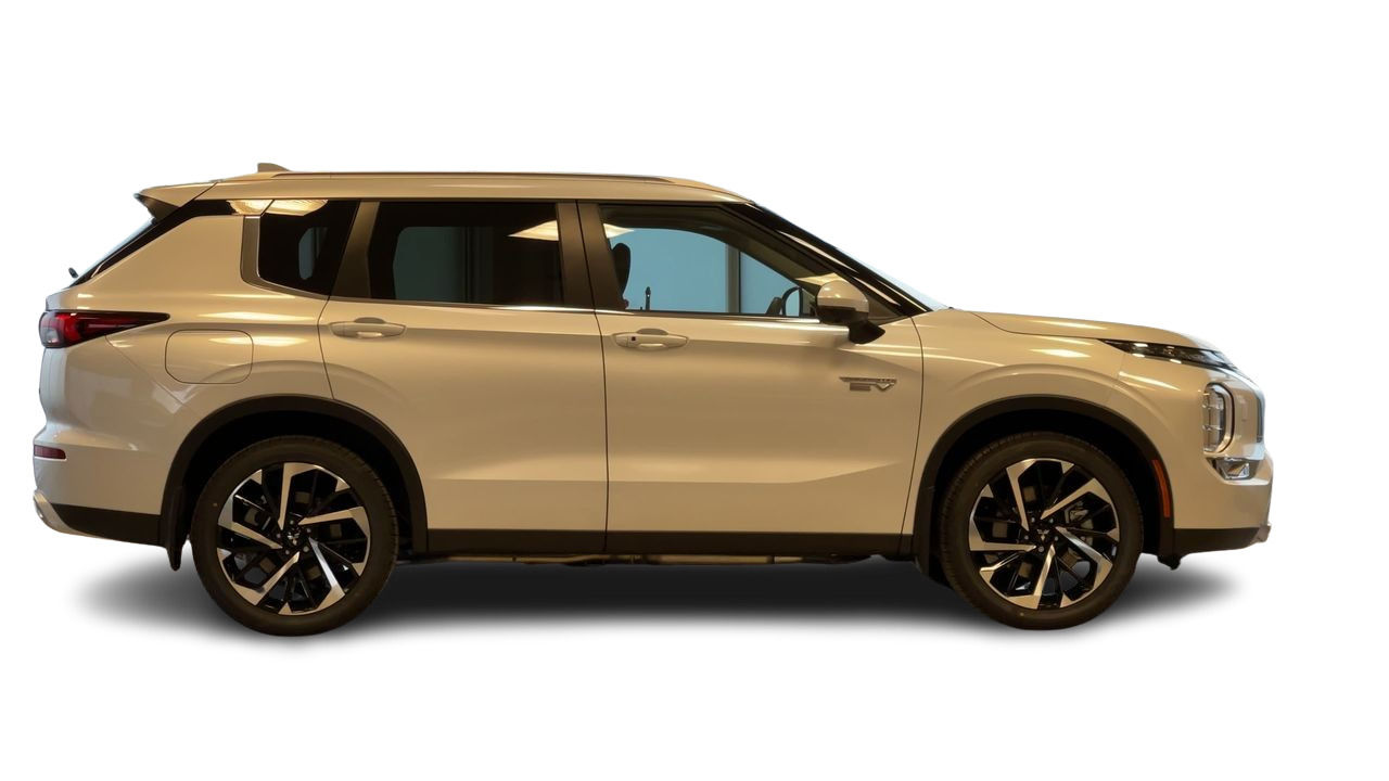 2025 Mitsubishi OUTLANDER PHEV in Regina, Saskatchewan