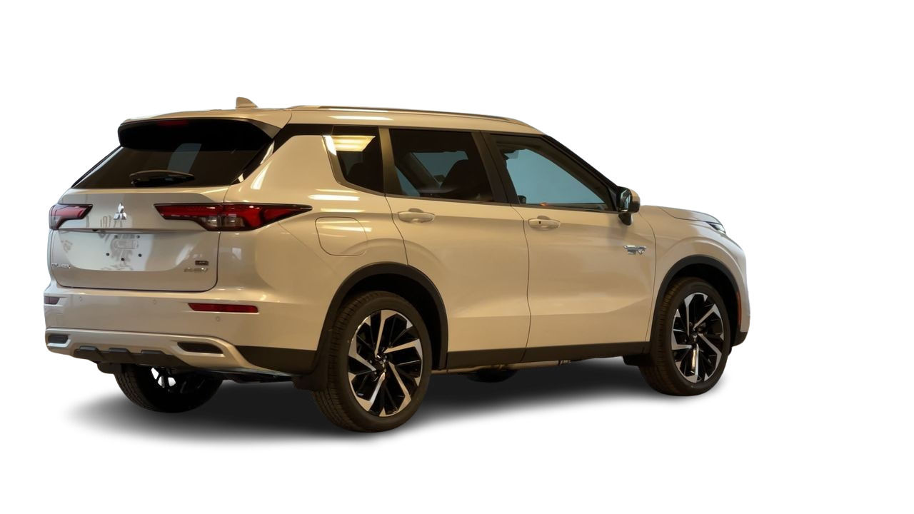 2025 Mitsubishi OUTLANDER PHEV in Regina, Saskatchewan