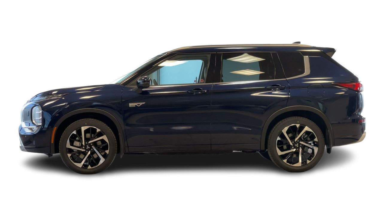 2025 Mitsubishi OUTLANDER PHEV in Regina, Saskatchewan
