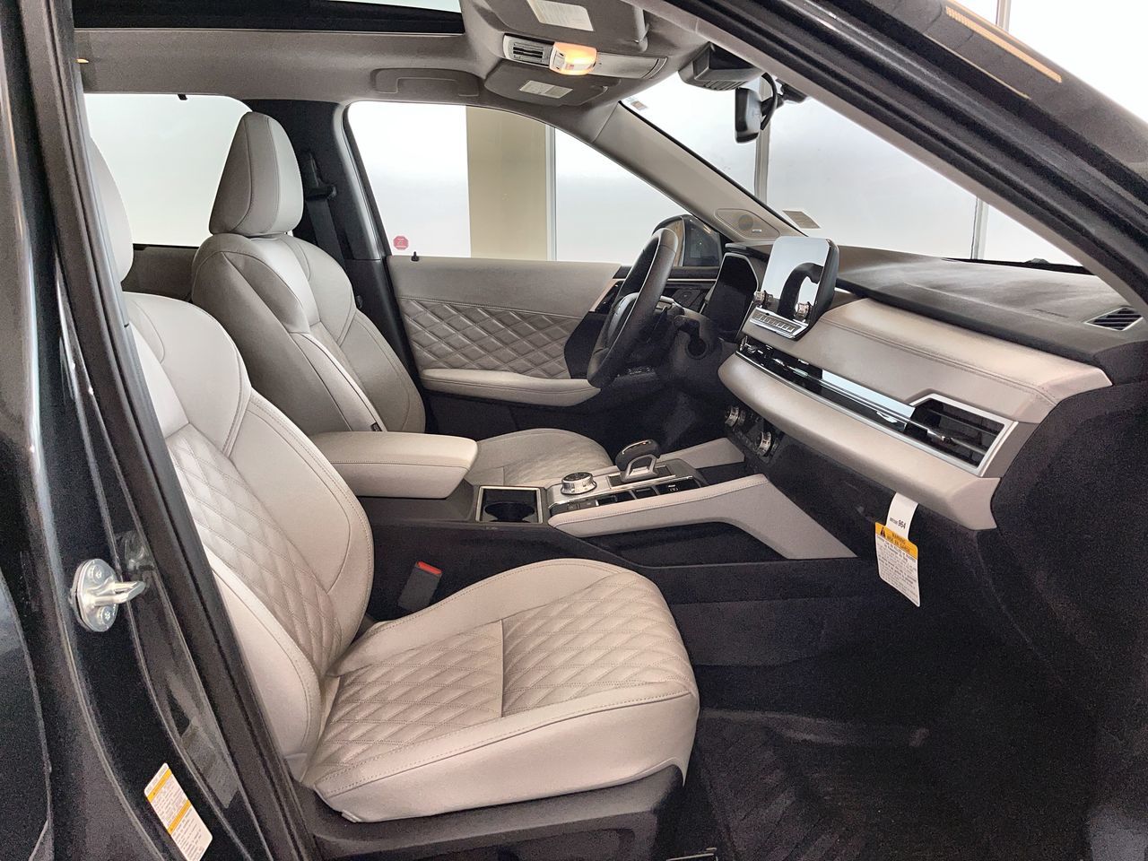2025 Mitsubishi OUTLANDER PHEV in Regina, Saskatchewan