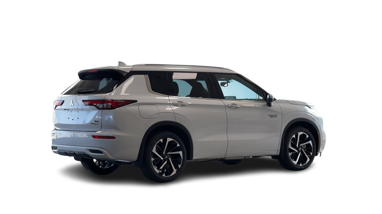 2025 Mitsubishi OUTLANDER PHEV in Regina, Saskatchewan
