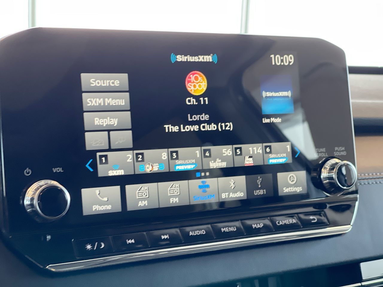 2025 Mitsubishi OUTLANDER PHEV in Regina, Saskatchewan