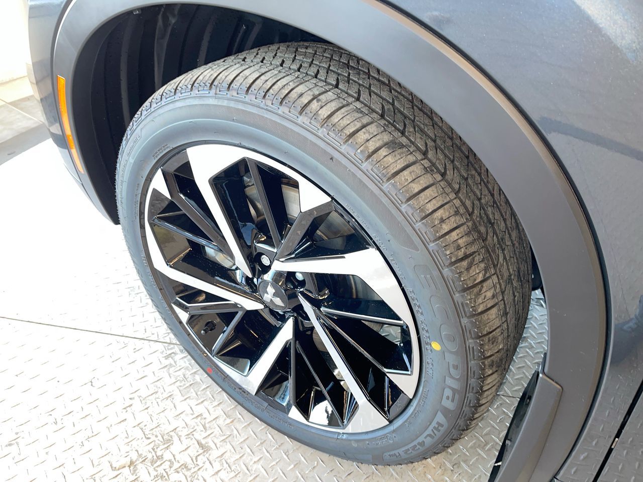 2025 Mitsubishi OUTLANDER PHEV in Regina, Saskatchewan